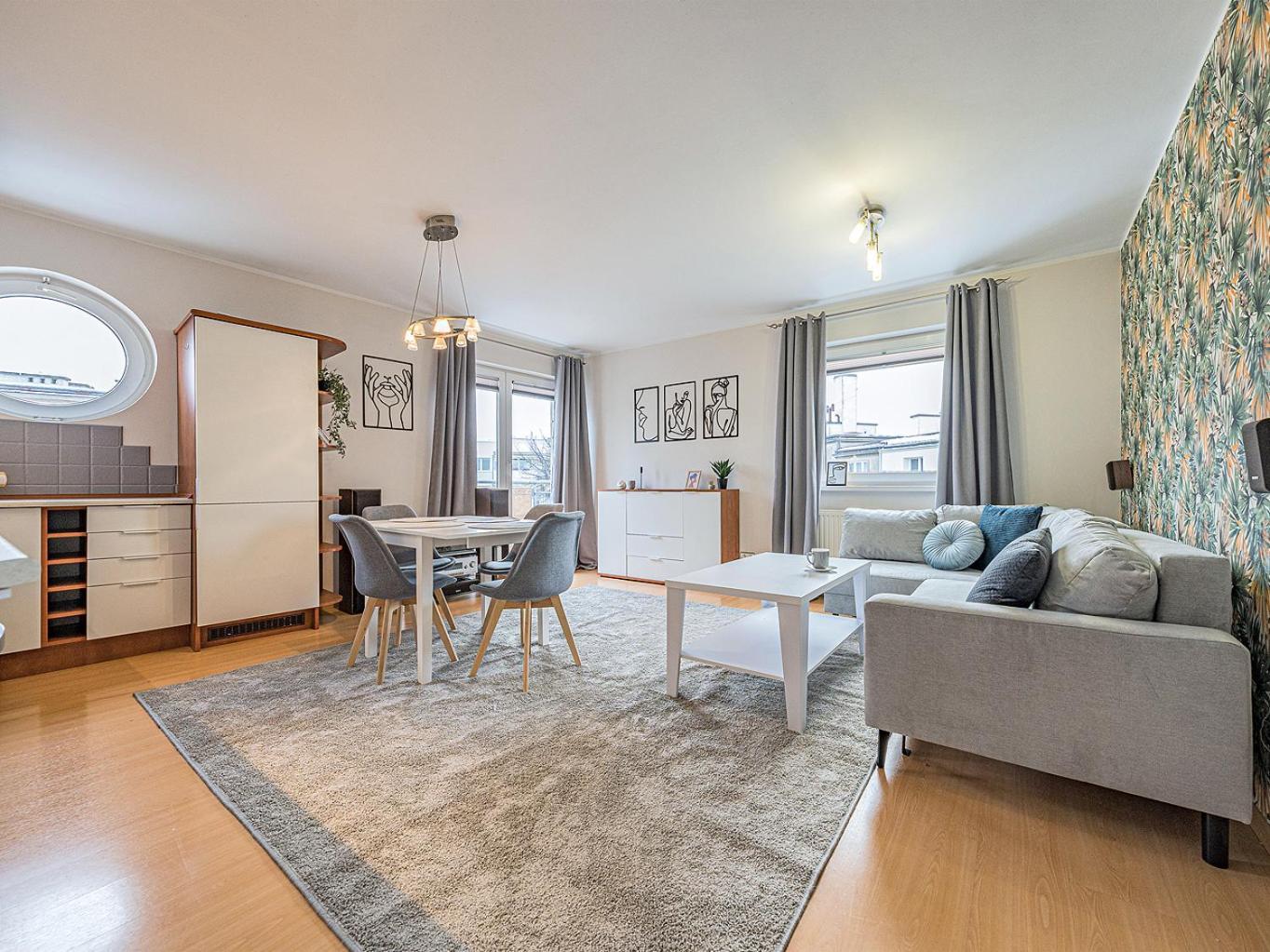 גדינייה Citystay Reja Apartament Z Parkingiem מראה חיצוני תמונה